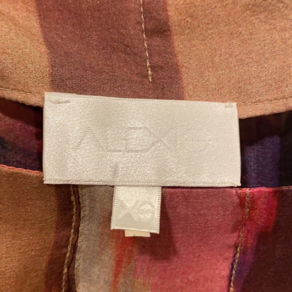 Alexis XS silk blouse - Picture 5 of 6